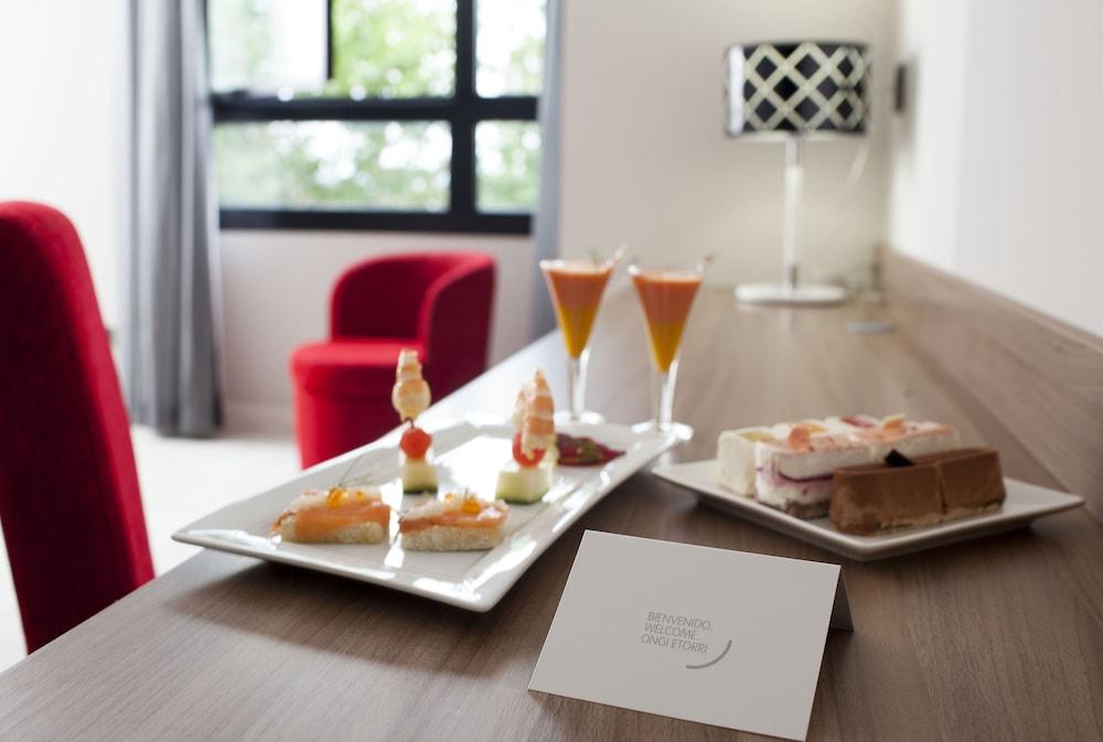 Hotel K10 Urnieta Ngoại thất bức ảnh
